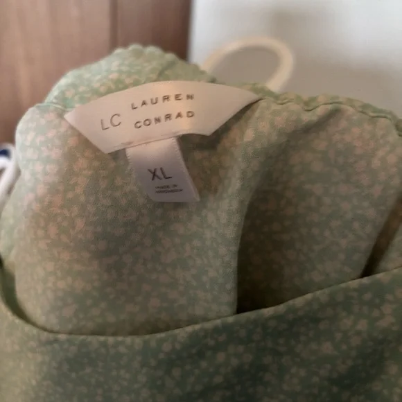 Women's LC Lauren Conrad Midi Wrap Skirt Mint White Pattern Size XL - Picture 8 of 8